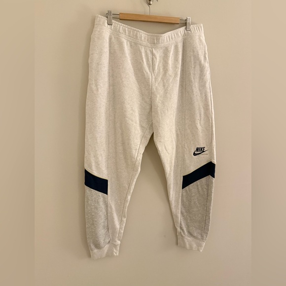Nike Sportswear Joggers Cream White Navy Stripe Sweatpants XL Streetwear - Picture 6 of 9